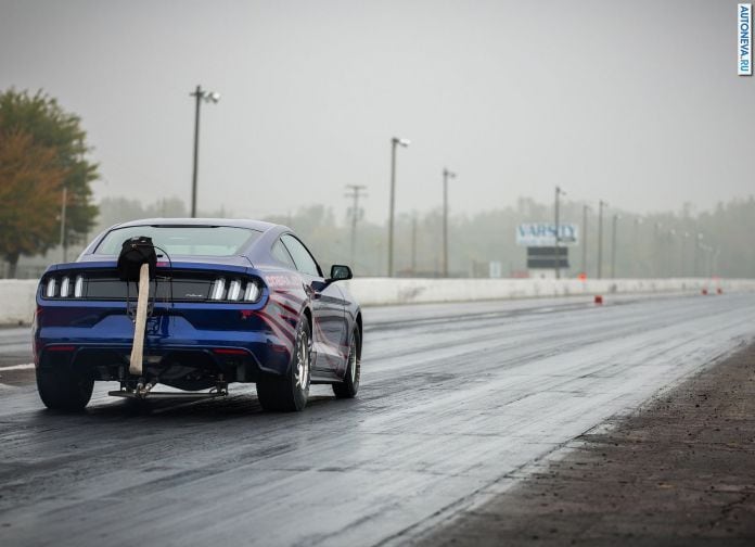 2016 Ford Mustang Cobra Jet - фотография 11 из 17 2016 Ford Mustang Cobra Jet - фотография 11 из 17