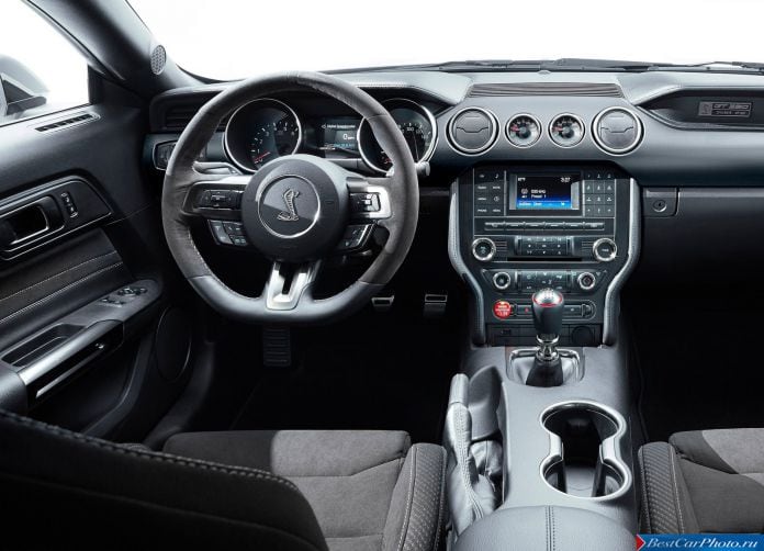 2016 Ford Mustang Shelby GT350 - фотография 22 из 34