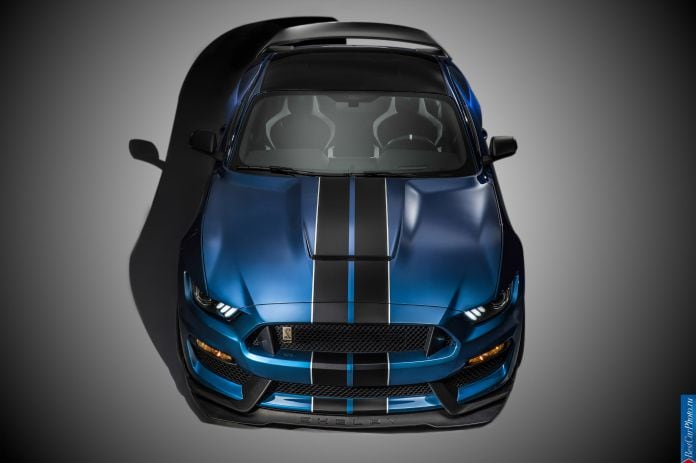 2016 Ford Mustang Shelby GT350R - фотография 3 из 10
