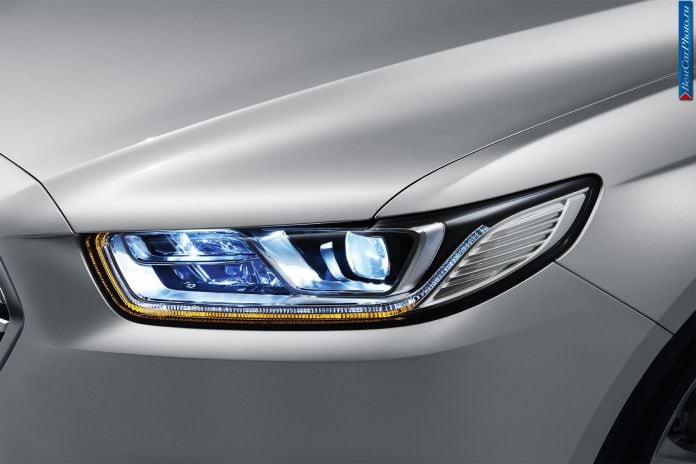 2016 Ford Taurus CN-Version - фотография 4 из 8