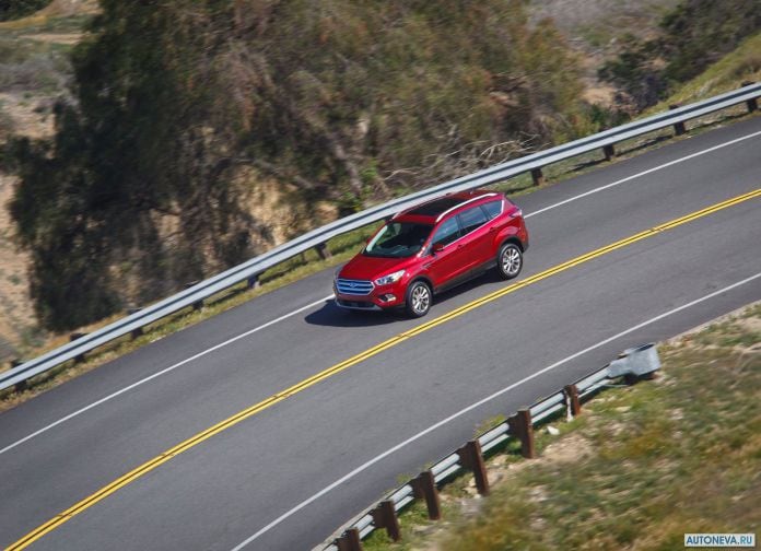 2017 Ford Escape - фотография 12 из 27
