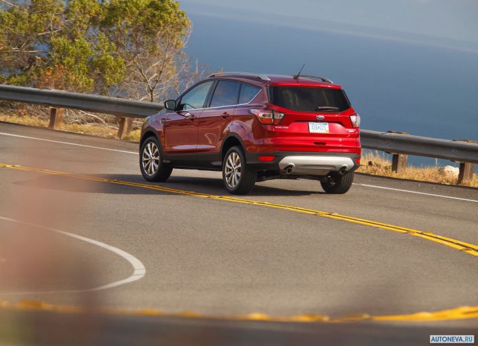 2017 Ford Escape - фотография 17 из 27