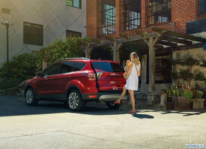 2017 Ford Escape - фотография 18 из 27