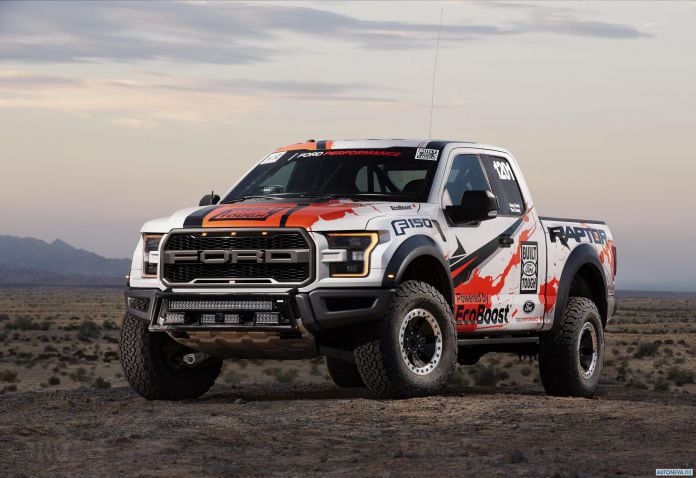 2017 Ford F-150 Raptor Race Truck - фотография 1 из 16