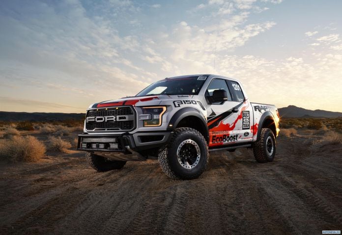 2017 Ford F-150 Raptor Race Truck - фотография 2 из 16