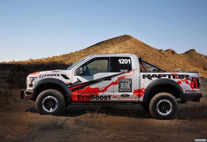 2017 Ford F-150 Raptor Race Truck - фотография 4 из 16