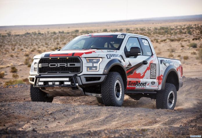 2017 Ford F-150 Raptor Race Truck - фотография 8 из 16