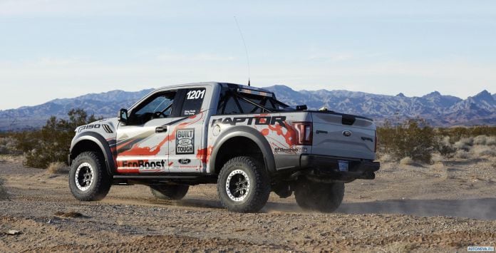 2017 Ford F-150 Raptor Race Truck - фотография 12 из 16