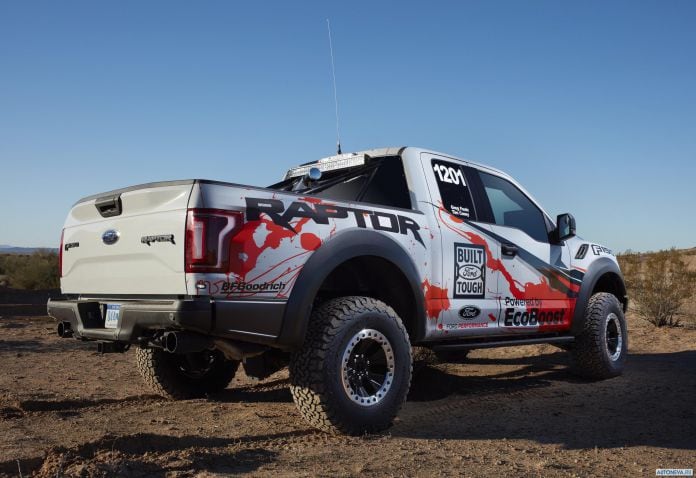 2017 Ford F-150 Raptor Race Truck - фотография 14 из 16