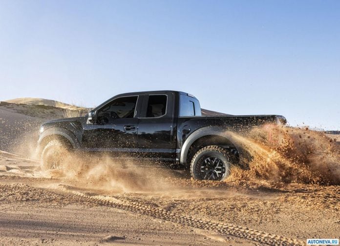 2017 Ford F-150 Raptor - фотография 23 из 51