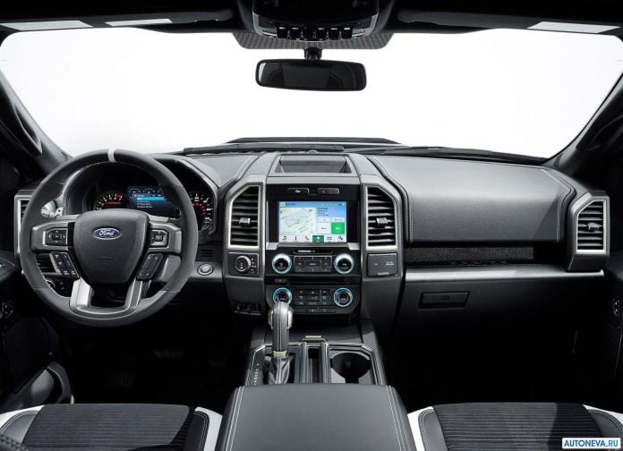 2017 Ford F-150 Raptor - фотография 36 из 51 2017 Ford F-150 Raptor - фотография 36 из 51