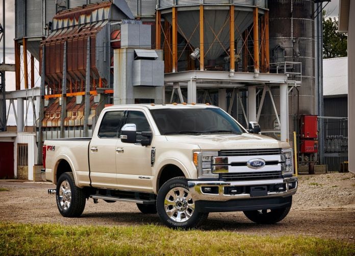 2017 Ford F Series Super Duty - фотография 10 из 90