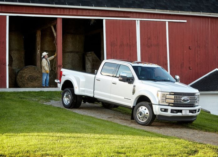 2017 Ford F Series Super Duty - фотография 11 из 90