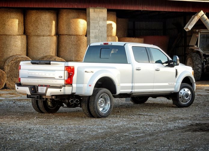 2017 Ford F Series Super Duty - фотография 30 из 90