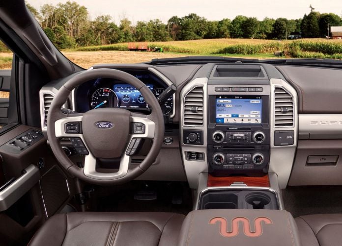 2017 Ford F Series Super Duty - фотография 40 из 90