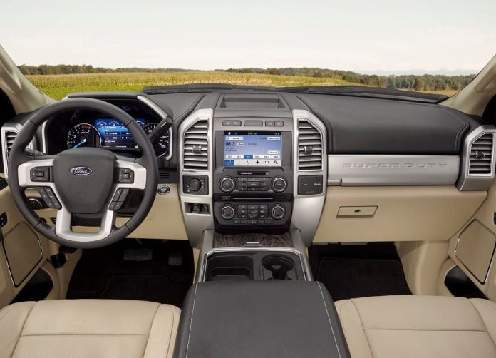 2017 Ford F Series Super Duty - фотография 42 из 90