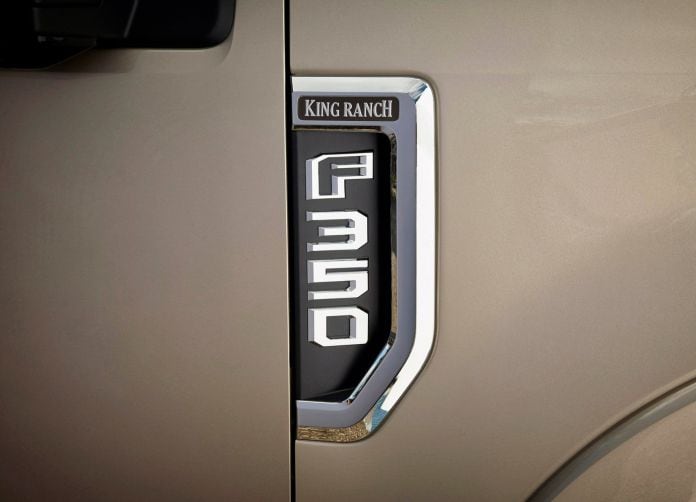 2017 Ford F Series Super Duty - фотография 77 из 90