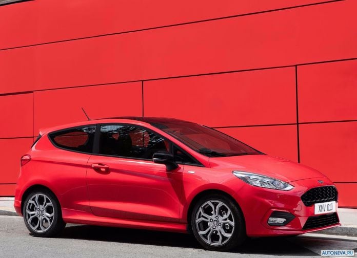 2017 Ford Fiesta - фотография 4 из 203
