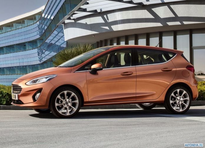 2017 Ford Fiesta - фотография 11 из 203