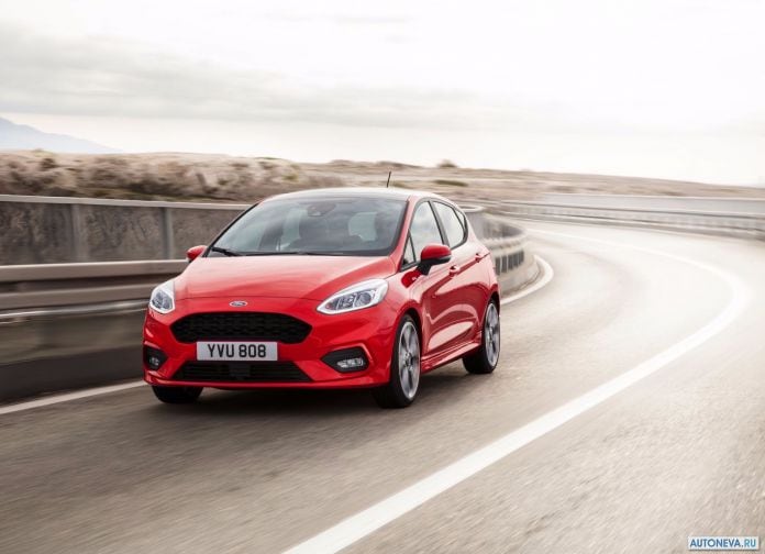 2017 Ford Fiesta - фотография 14 из 203