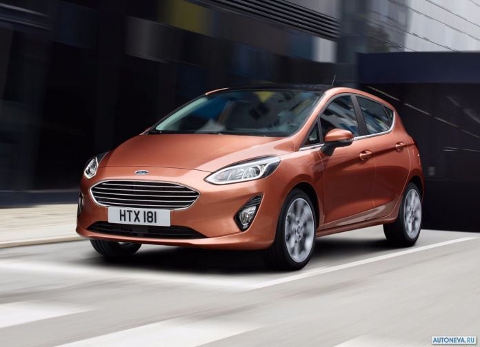 2017 Ford Fiesta - фотография 15 из 203