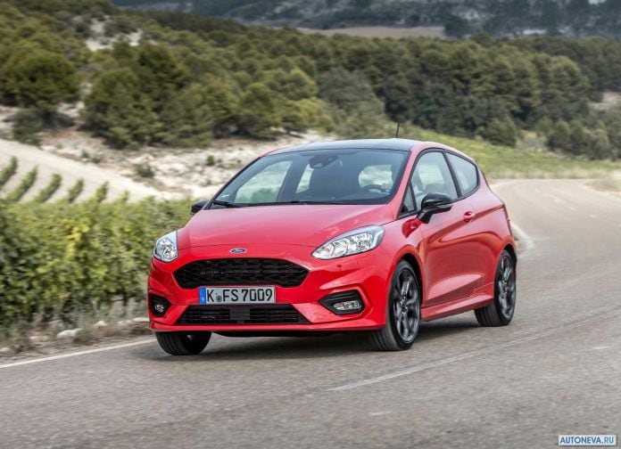 2017 Ford Fiesta - фотография 17 из 203