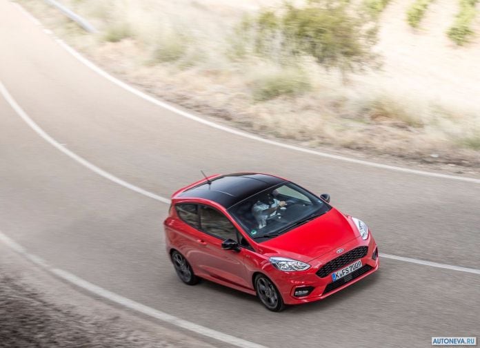 2017 Ford Fiesta - фотография 20 из 203