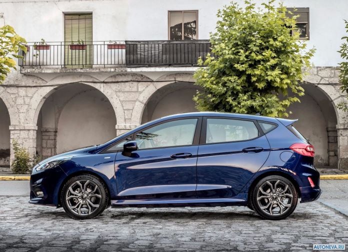 2017 Ford Fiesta - фотография 49 из 203