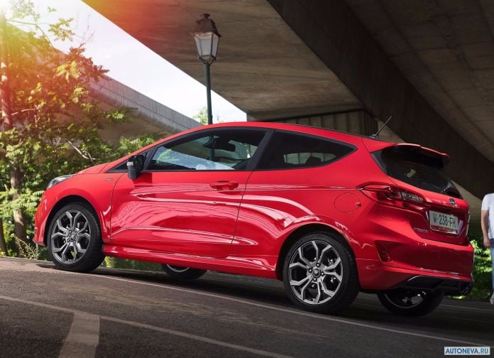 2017 Ford Fiesta - фотография 59 из 203