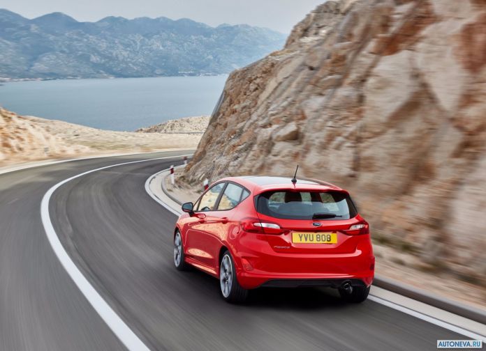 2017 Ford Fiesta - фотография 72 из 203