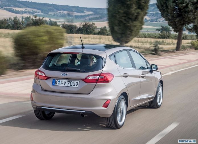 2017 Ford Fiesta - фотография 77 из 203