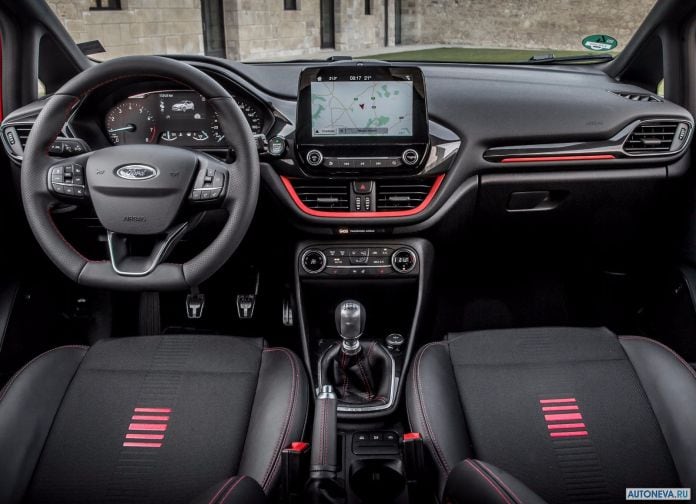 2017 Ford Fiesta - фотография 118 из 203