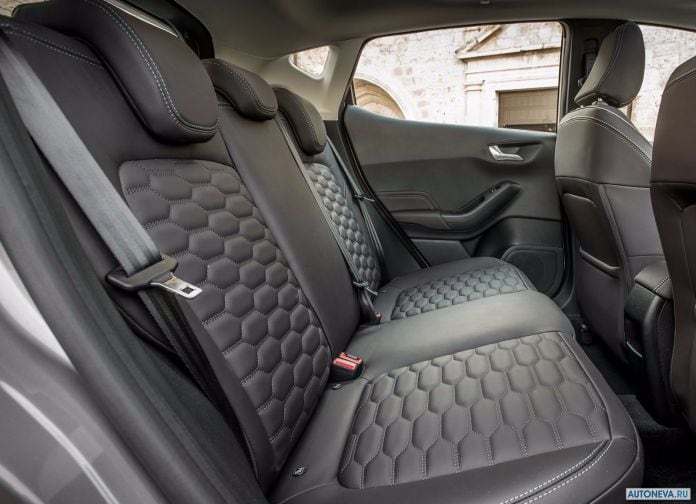 2017 Ford Fiesta - фотография 135 из 203