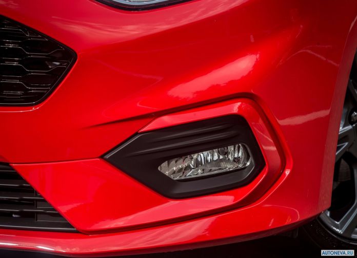 2017 Ford Fiesta - фотография 190 из 203