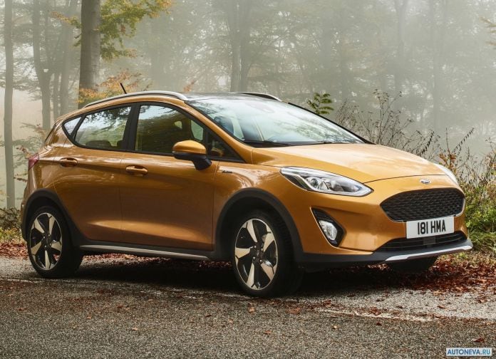 2017 Ford Fiesta Active - фотография 2 из 41