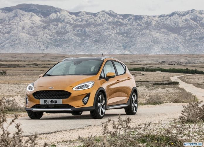 2017 Ford Fiesta Active - фотография 3 из 41