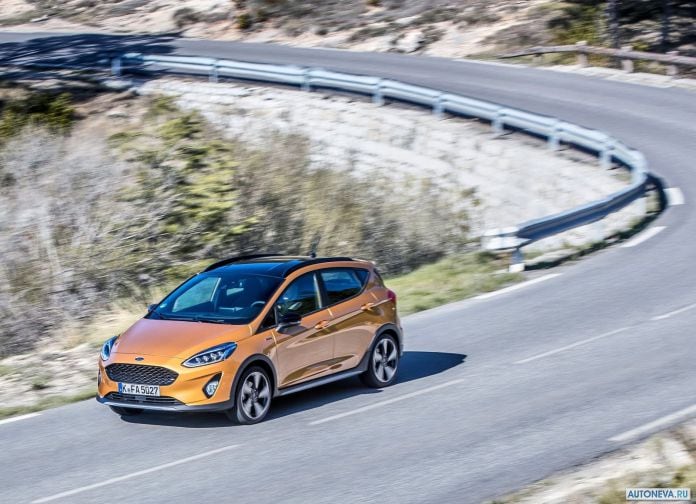 2017 Ford Fiesta Active - фотография 9 из 41