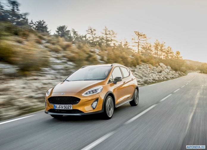 2017 Ford Fiesta Active - фотография 11 из 41
