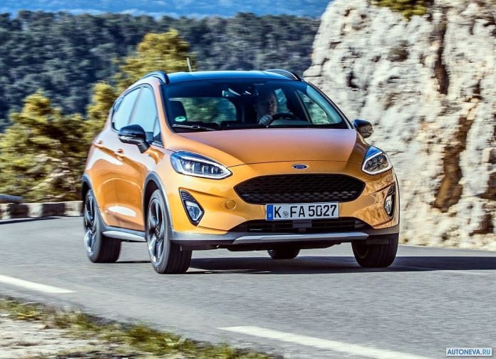 2017 Ford Fiesta Active - фотография 12 из 41