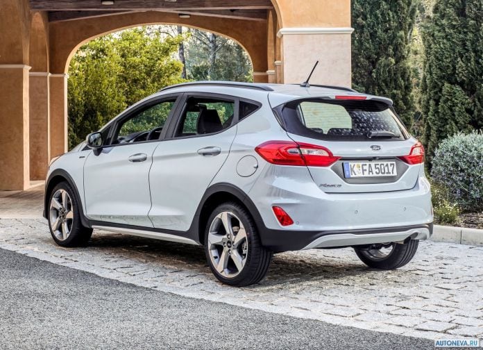 2017 Ford Fiesta Active - фотография 17 из 41