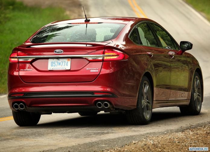 2017 Ford Fusion V6 Sport - фотография 33 из 54 2017 Ford Fusion V6 Sport - фотография 33 из 54