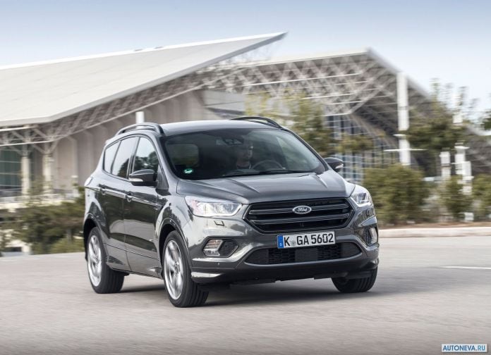 2017 Ford Kuga - фотография 9 из 176