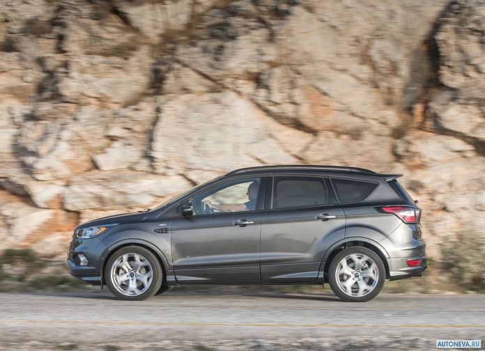 2017 Ford Kuga - фотография 62 из 176
