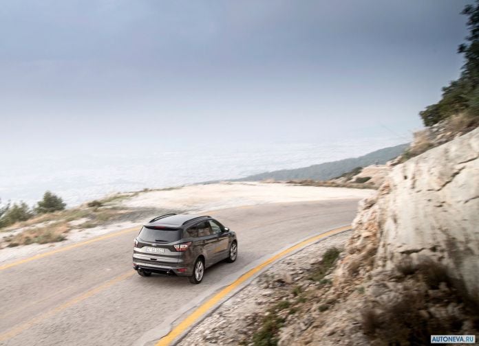 2017 Ford Kuga - фотография 75 из 176