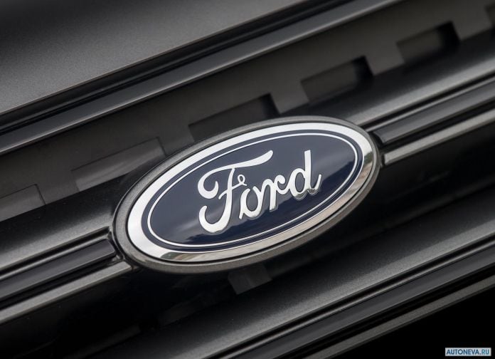 2017 Ford Kuga - фотография 158 из 176