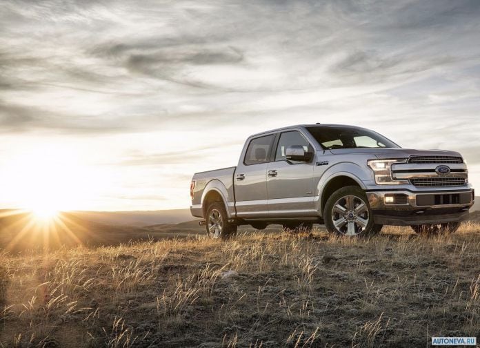 2018 Ford F-150 - фотография 3 из 33