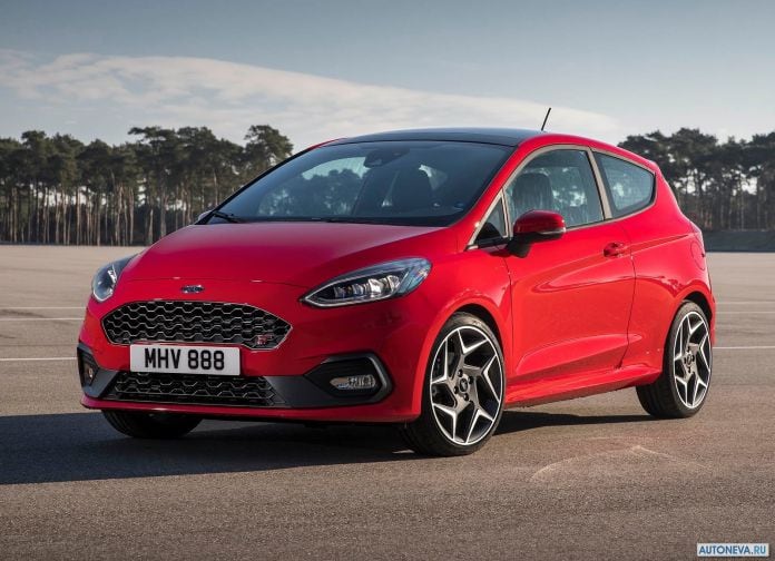2018 Ford Fiesta ST - фотография 4 из 201