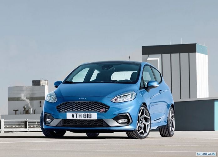 2018 Ford Fiesta ST - фотография 6 из 201
