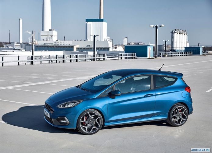 2018 Ford Fiesta ST - фотография 14 из 201