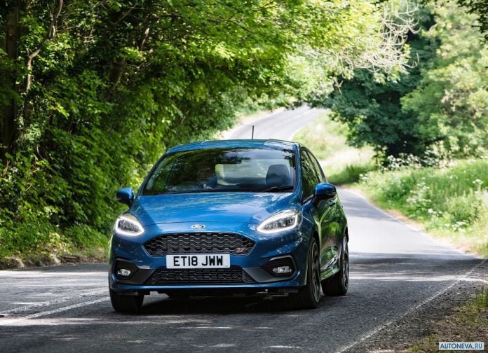 2018 Ford Fiesta ST - фотография 25 из 201 2018 Ford Fiesta ST - фотография 25 из 201